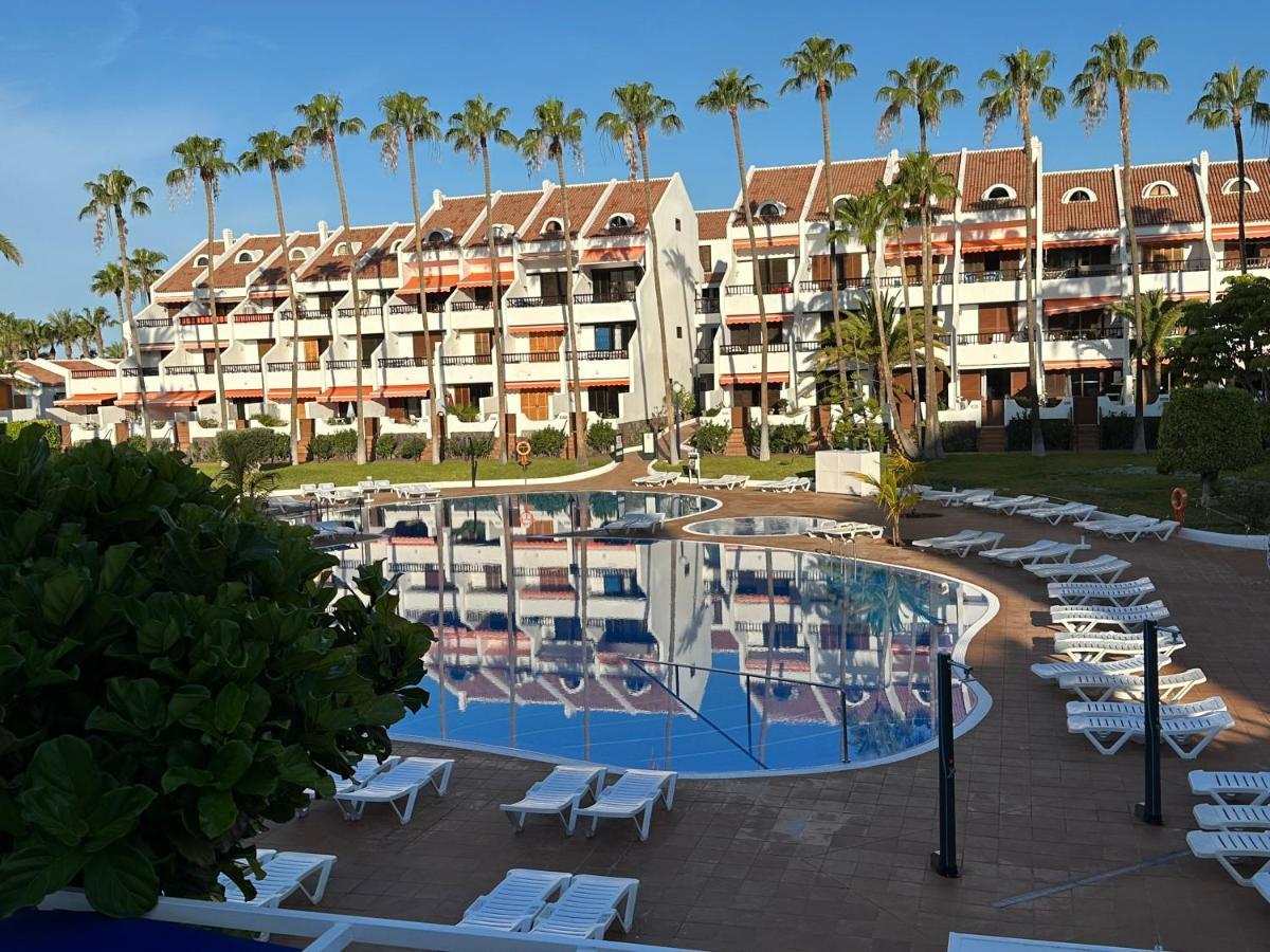 Sunny 2-Bedroom Apartment In Parque Santiago II Playa de las Américas Extérieur photo