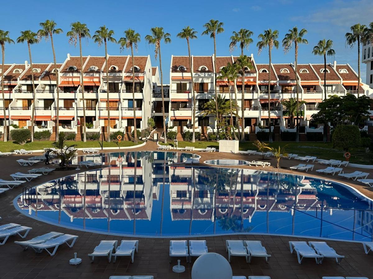 Sunny 2-Bedroom Apartment In Parque Santiago II Playa de las Américas Extérieur photo