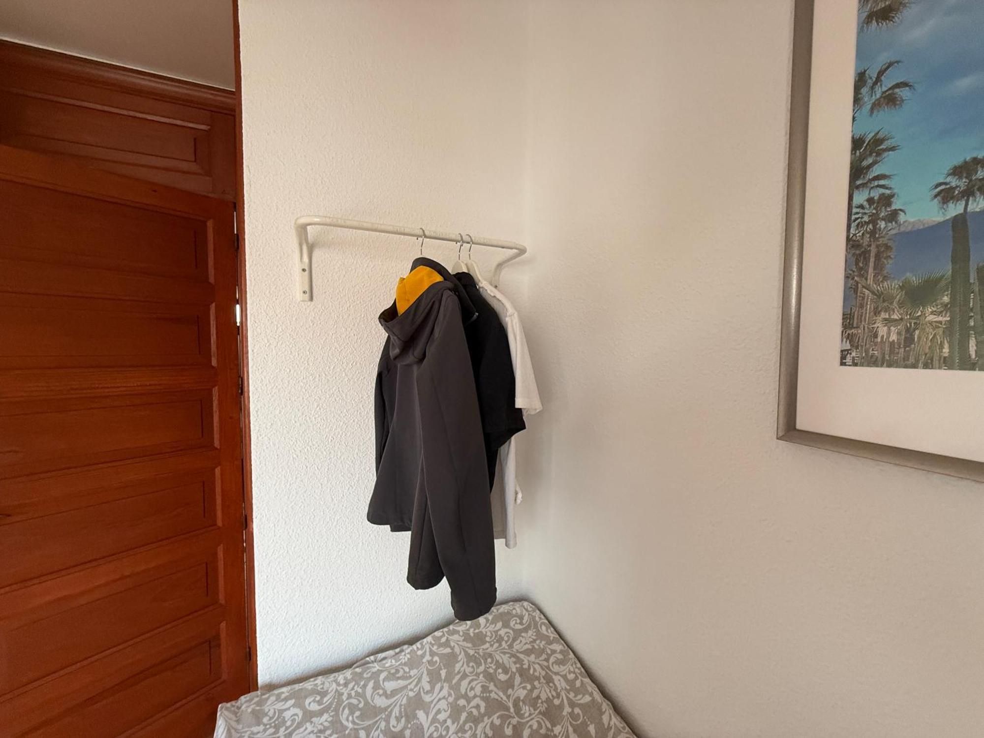 Sunny 2-Bedroom Apartment In Parque Santiago II Playa de las Américas Extérieur photo